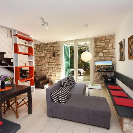 Apartment Andrea Old Town Porec